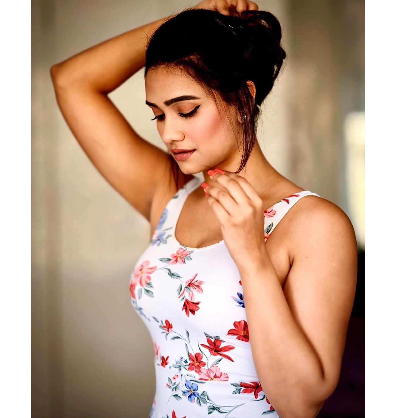 Richi Shah Latest Photoshoot Pics Gallery