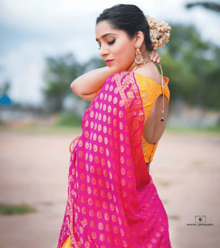 Anchor Rashmi Gautam photos in Pink Dress
