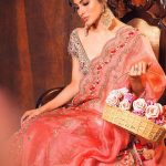 Mouni Roy